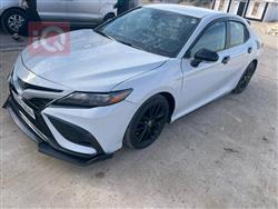 تۆیۆتا کامری